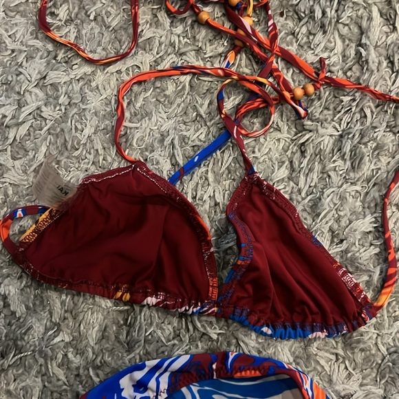 KAI Collective 2 piece Bikini set - Picture 4 of 4